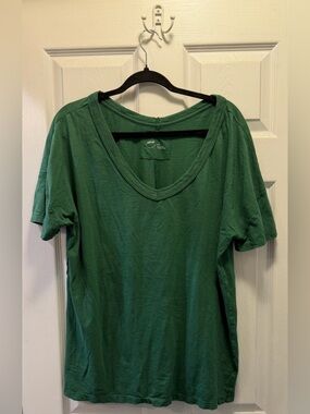 Aerie Women's Green Oversized V-Neck Tee